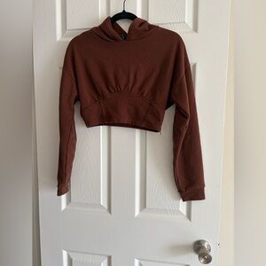 Forever 21 Brown Cropped Fitted Sweatshirt